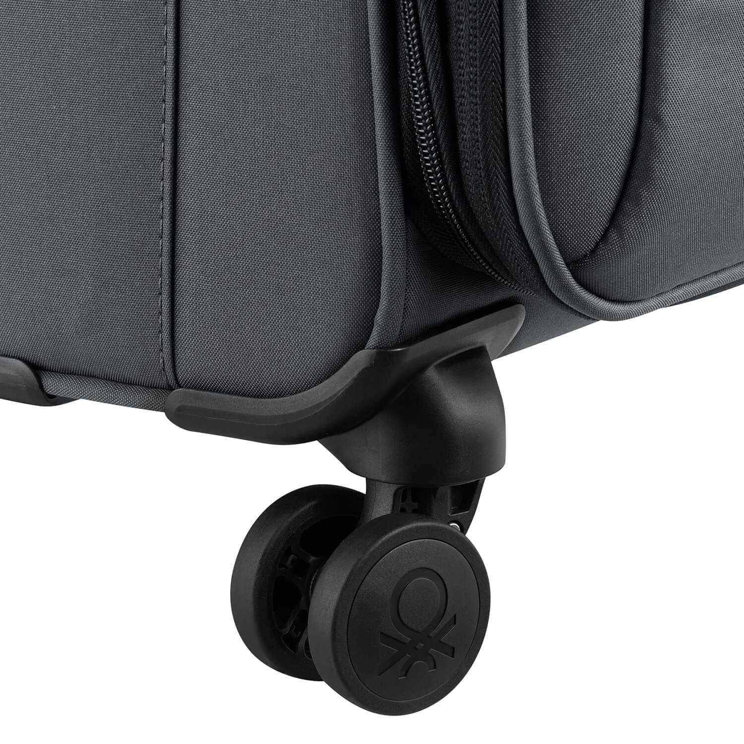 Чемодан Delsey B03767803 UCB Softside Slim Cabin S 55 см Expandable