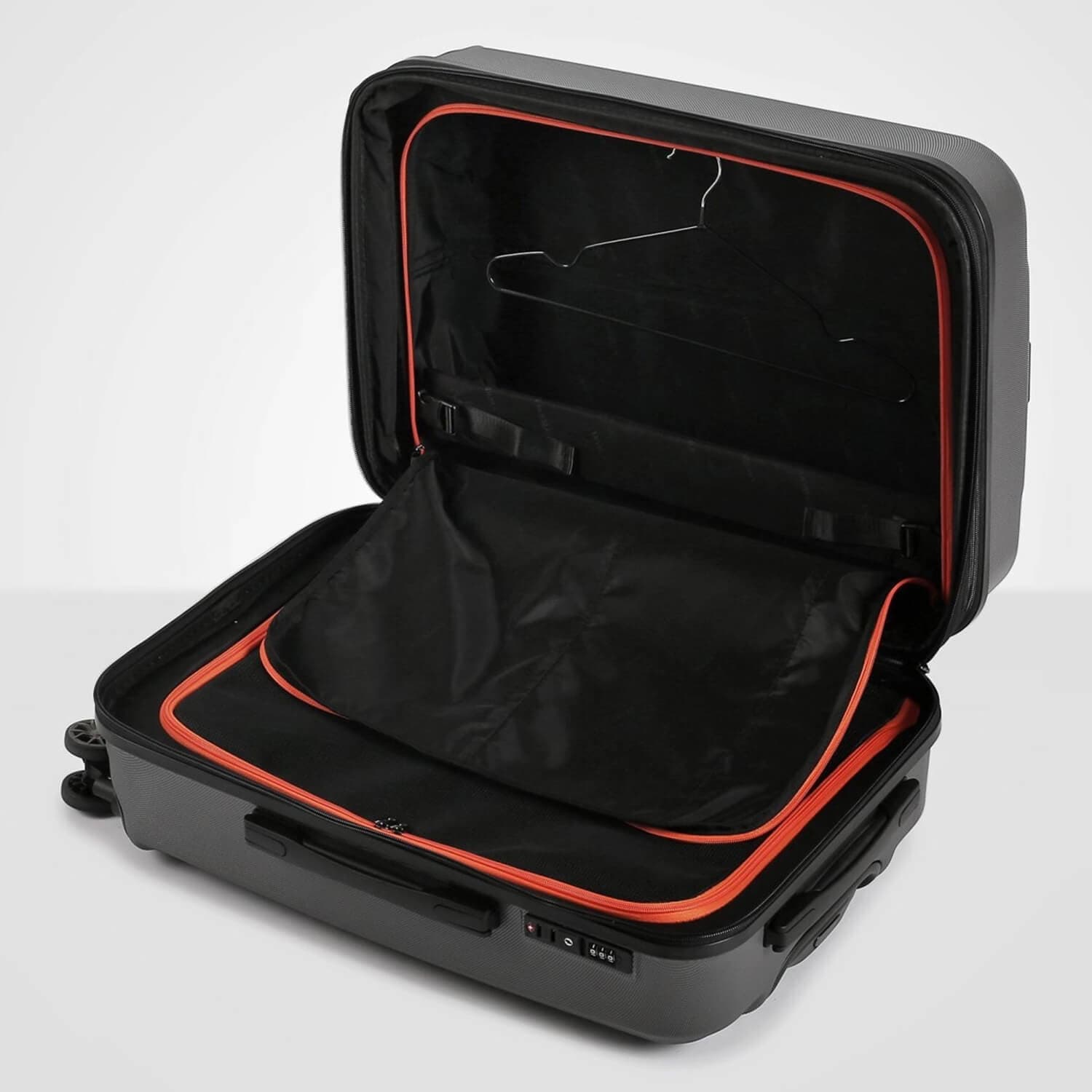 Чемодан с портпледом, амортизаторами и стопором Eberhart 05D*424 Drive 2.0 Spinner M 69 см Exp
