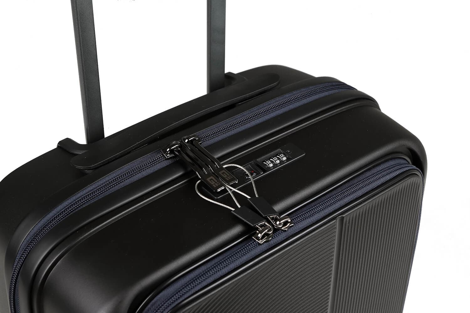 Чемодан-мобильный офис GSpace 119FOCPRO-S Focus Pro Spinner S 55 см 17" USB