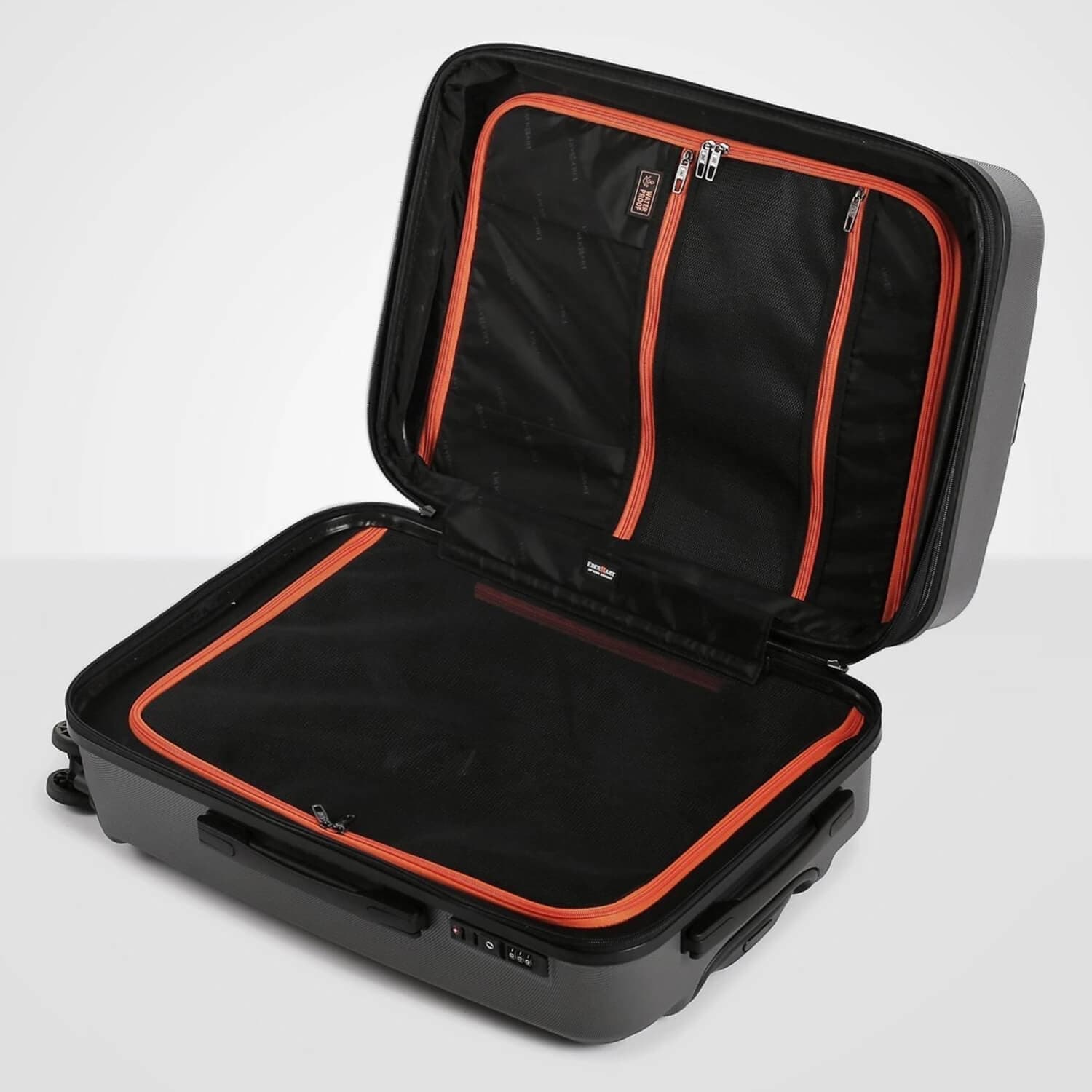 Чемодан с портпледом, амортизаторами и стопором Eberhart 05D*424 Drive 2.0 Spinner M 69 см Exp