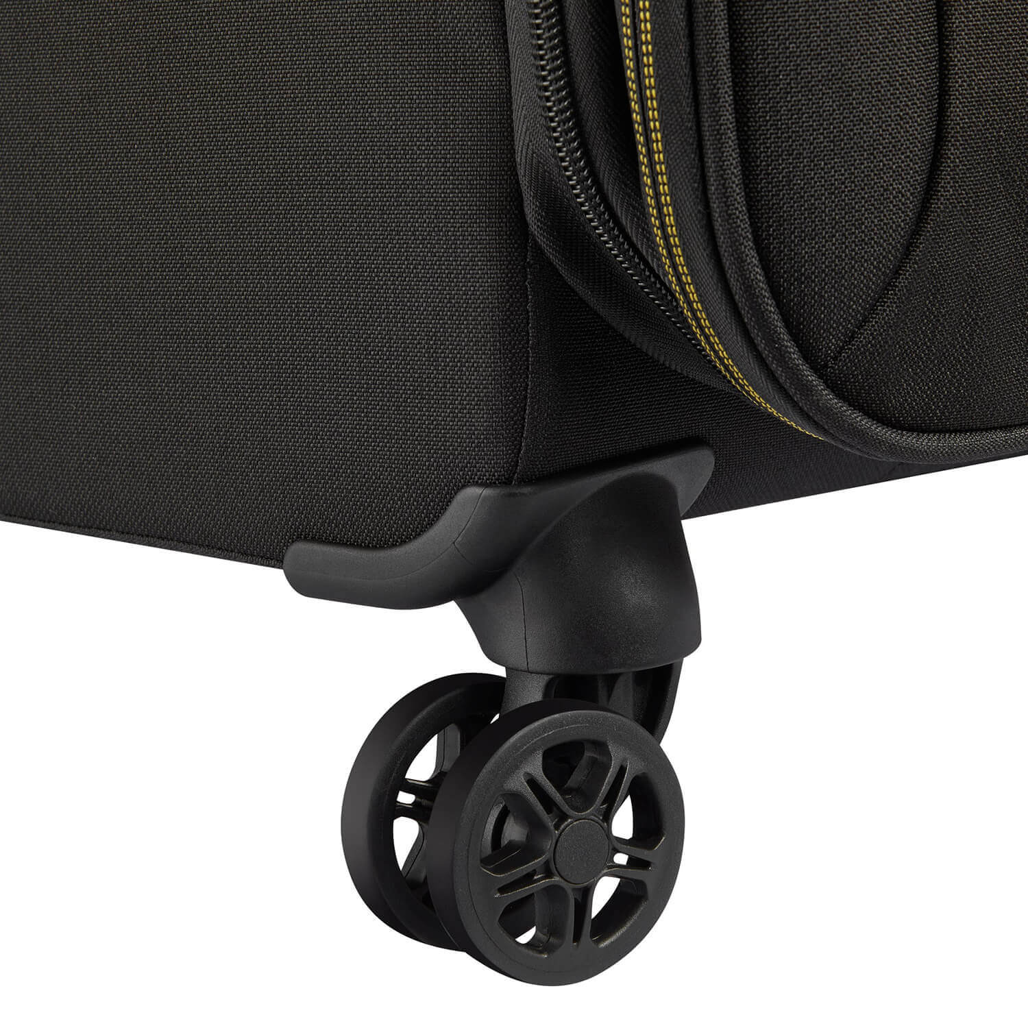 Чемодан Delsey 002257810 Brochant 3.0 4DW Trolley Case M 67 см Expandable