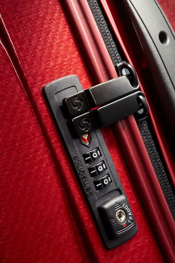 Чемодан на колёсах Samsonite V22*102 Cosmolite Spinner 55 см