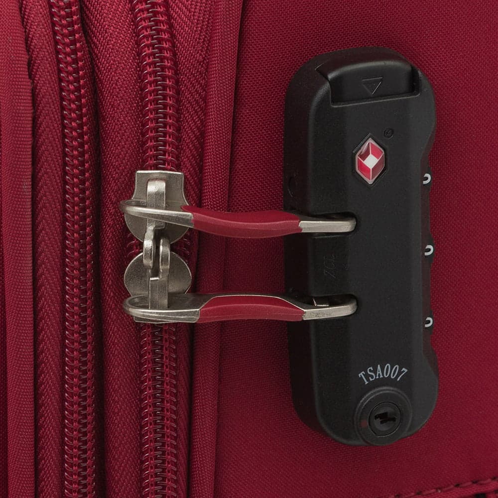 Чемодан Ricardo 555-21*4WB Annadel Spinner 62 см Expandable