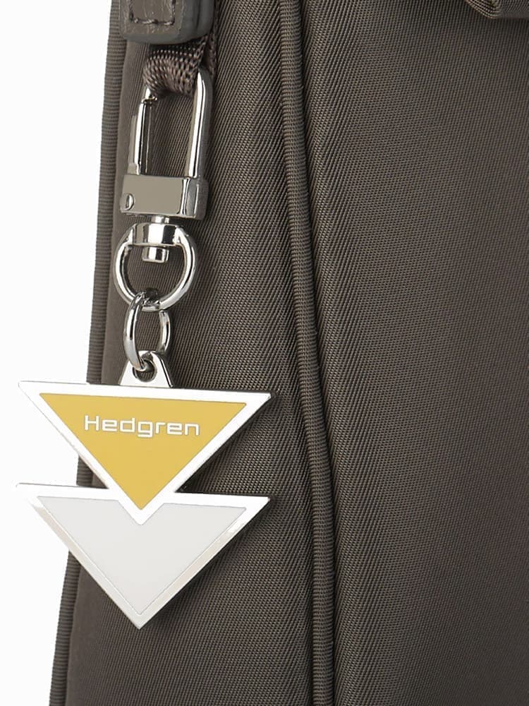 Женская сумка через плечо Hedgren HLBR01 Libra Free Flat Vertical Crossover RFID