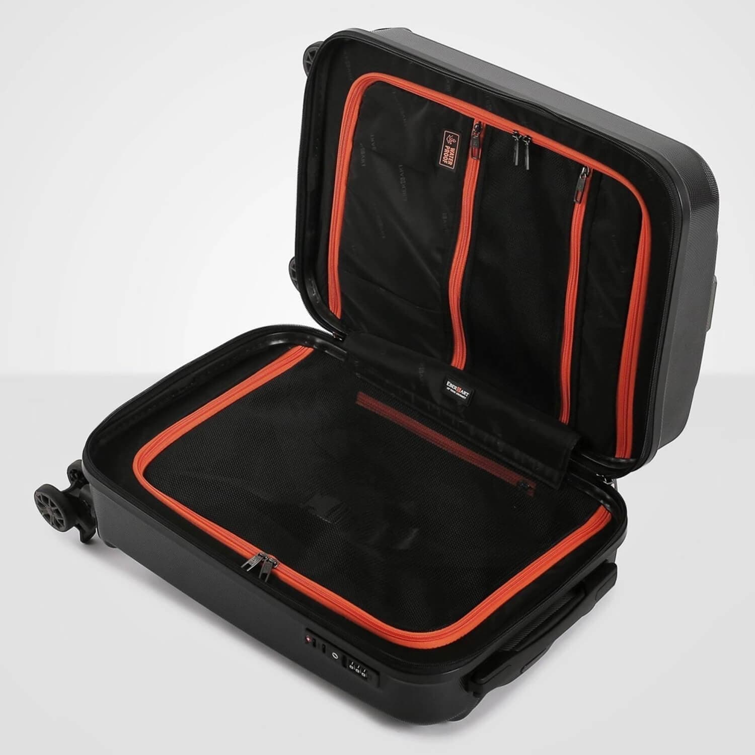 Чемодан с портпледом, амортизаторами и стопором Eberhart 05D*420 Drive 2.0 Spinner S 55 см