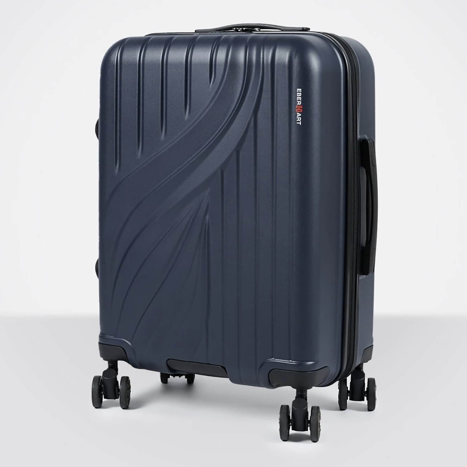 Чемодан с амортизаторами, портпледом, весами и стопором Eberhart 15P*424 Phantom Spinner M 69 см