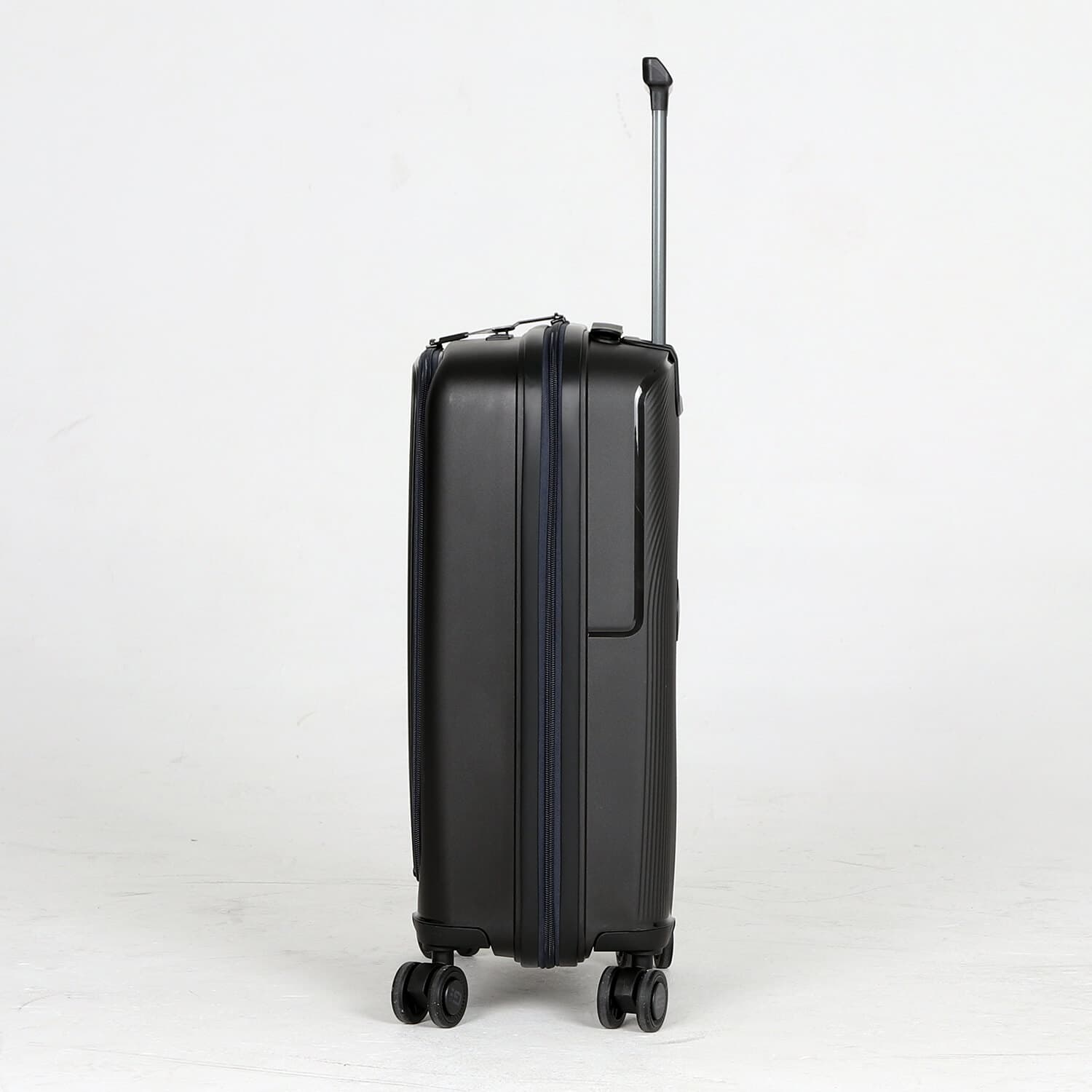 Чемодан-мобильный офис GSpace 119FOCPRO-S Focus Pro Spinner S 55 см 17" USB