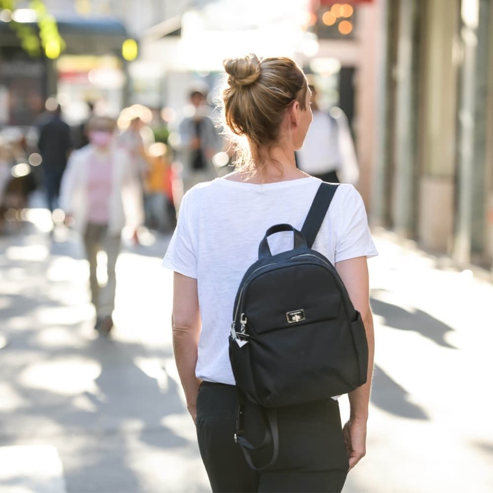 Женский рюкзак Hedgren HLBR04 Libra Balanced Medium Backpack RFID
