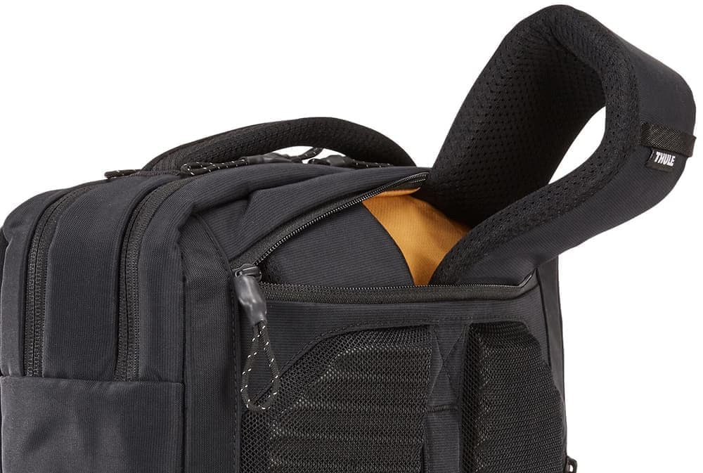 Рюкзак-трансформер для ноутбука Thule PARACB2116 Paramount Convertible Backpack 16L 15.6″