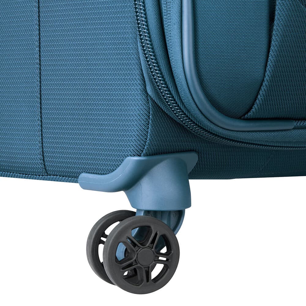 Чемодан Delsey 002352819 Montmartre Air 2.0 4DW Trolley Case M 68 см Exp