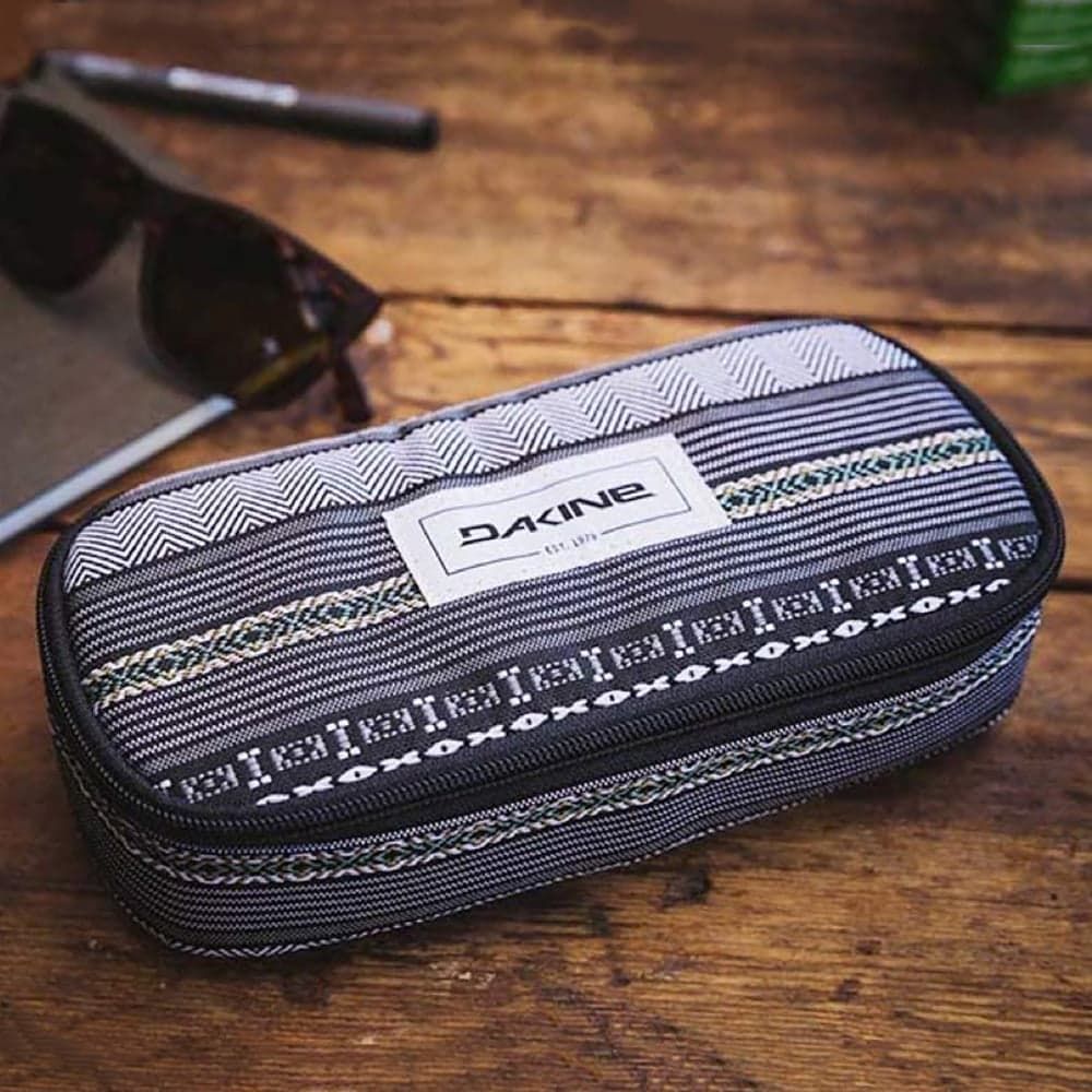 Школьный пенал Dakine 08160041 Accessory DK School Case