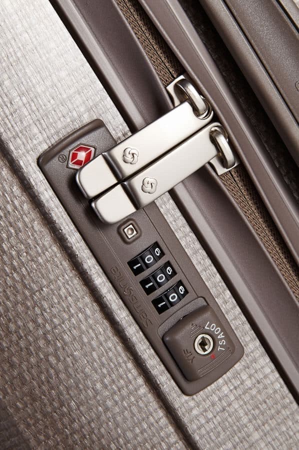 Чемодан Samsonite 33V*005 Lite-Cube Spinner 68 см