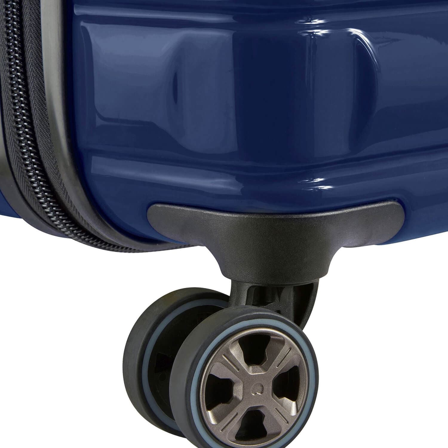 Чемодан с индикатором перевеса Delsey 002878828 Shadow 5.0 4DW Trunk XL 80 см