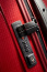 Чемодан на колёсах Samsonite V22*106 Cosmolite Spinner 69 см V22-00106 00 Red - фото №8