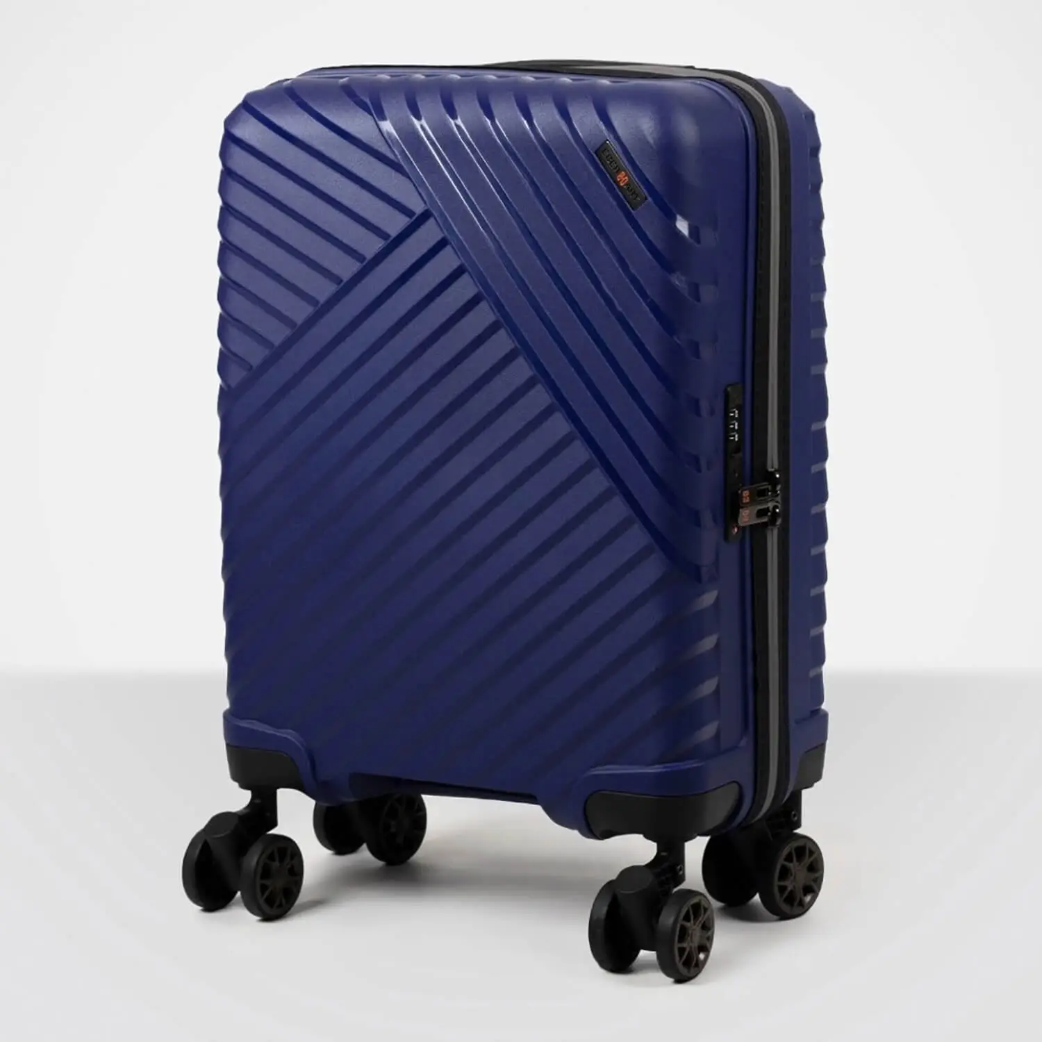Чемодан на колесах с амортизаторами Eberhart 16M*420 Majestic 2.0 Spinner S 55 см